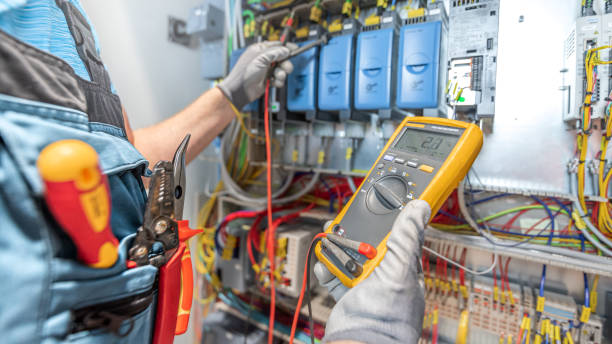 Best Local Electrician Companies  in Manchester, VA